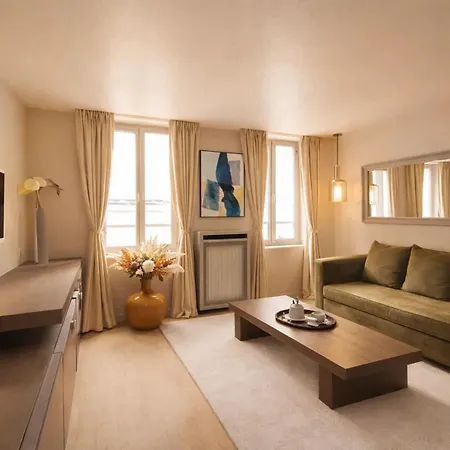 Notre Dame - Premium For 4 * Paris