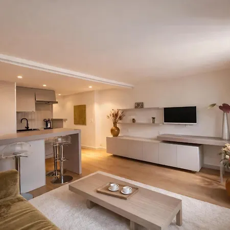 Notre Dame - Premium For 4 Apartment *