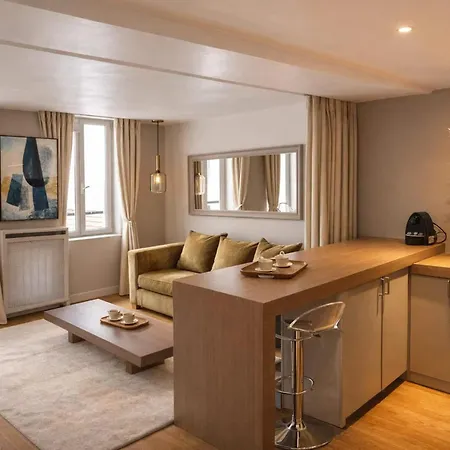 Apartment Notre Dame - Premium For 4